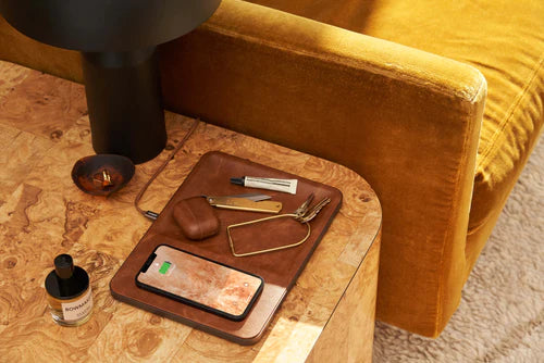 CATCH:3 - Classics Leather Wireless Charger with Valet Tray