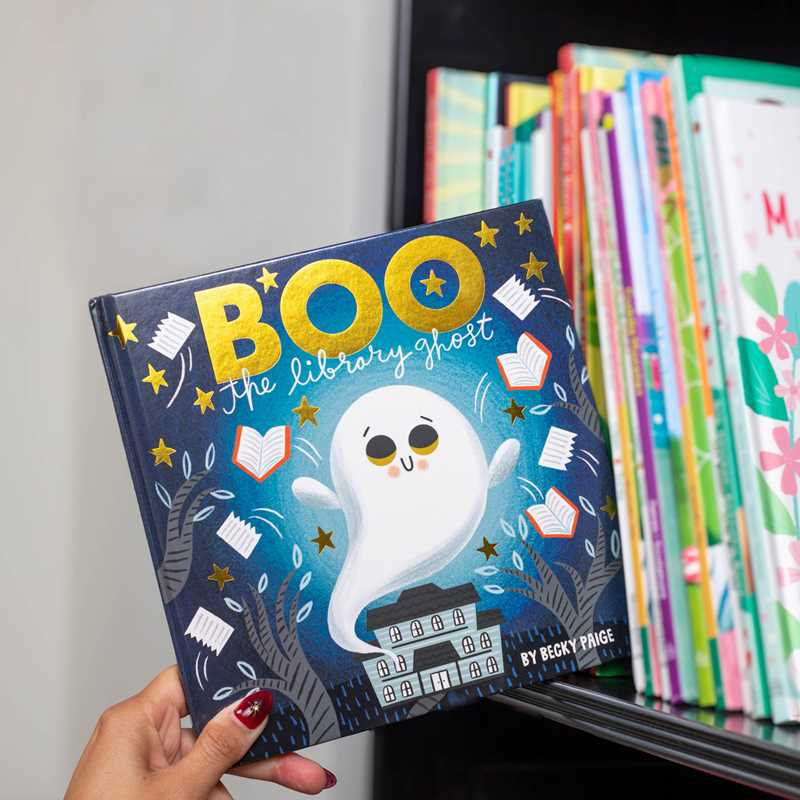 Boo the Library Ghost by Becky Paige: Hardcover; 32 pages / English