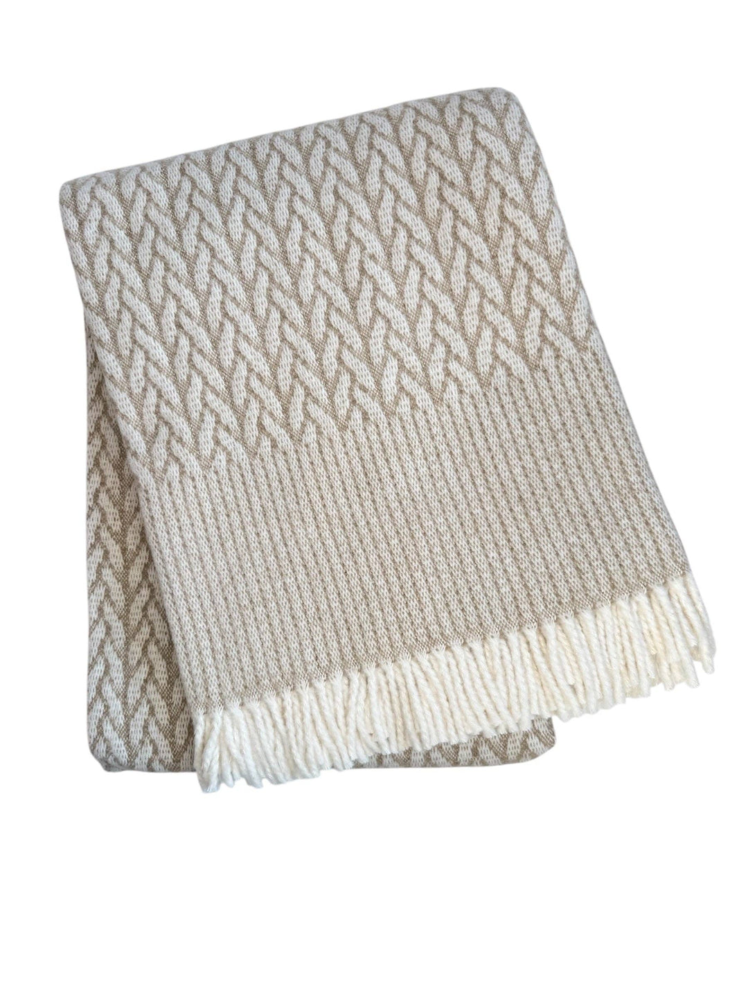 Classic Cable with Border Pattern: Cinnamon