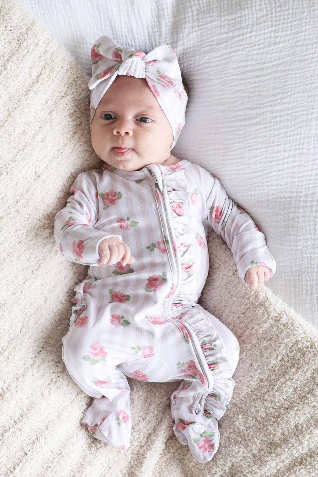 Rosy & Cozy Ruffle Zipper Footie: 0-3 months