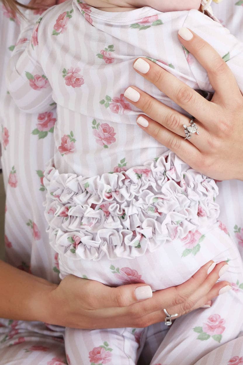 Rosy & Cozy Ruffle Zipper Footie: 6-9 months