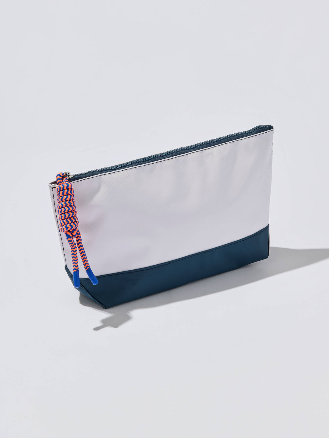 PORT WATER RESISTANT ZIP POUCH: NAVY