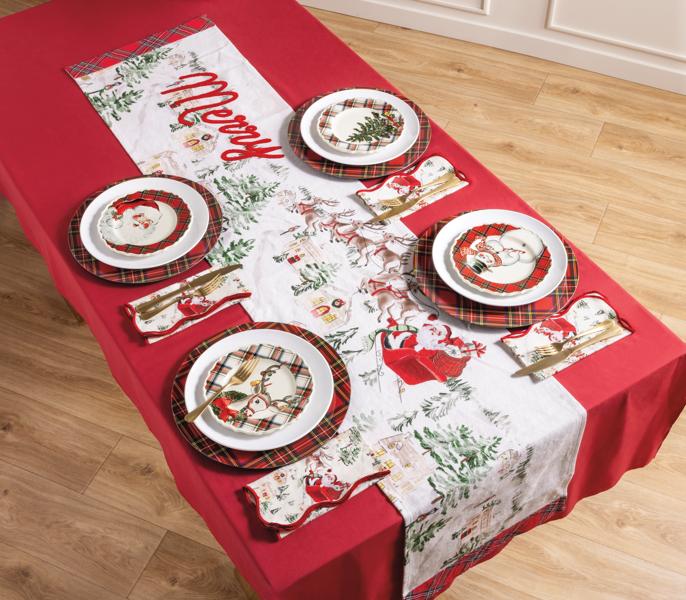 Christmas Scalloped Napkin Set of 4