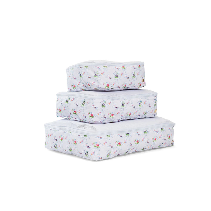 Packing Squad Cubes by TRVL