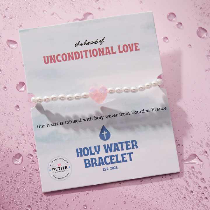 PETITE HOLY WATER HEART STRETCH BRACELET : Yellow Gold