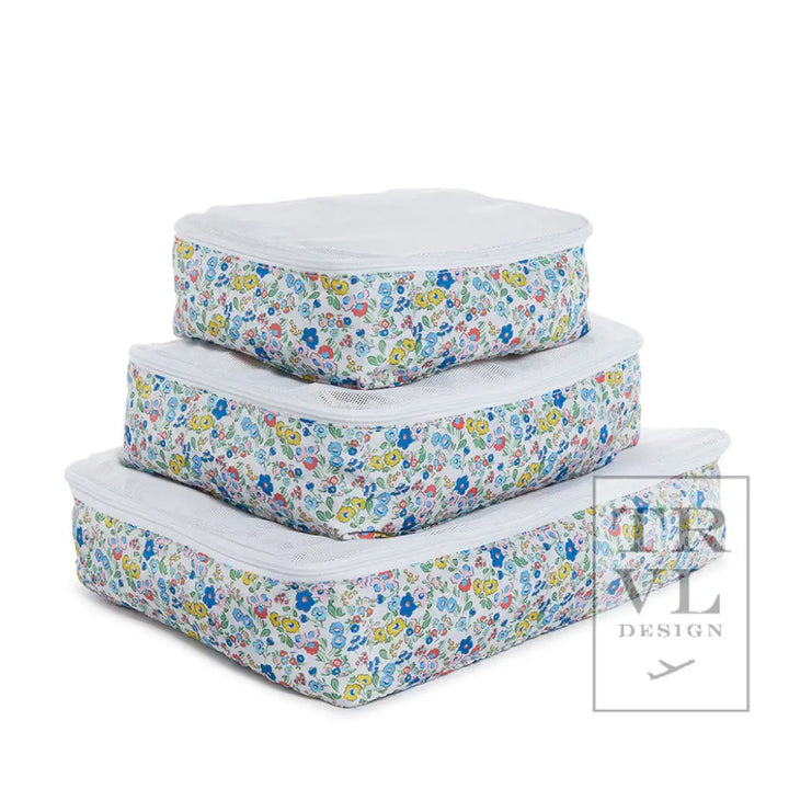 Packing Squad Cubes by TRVL
