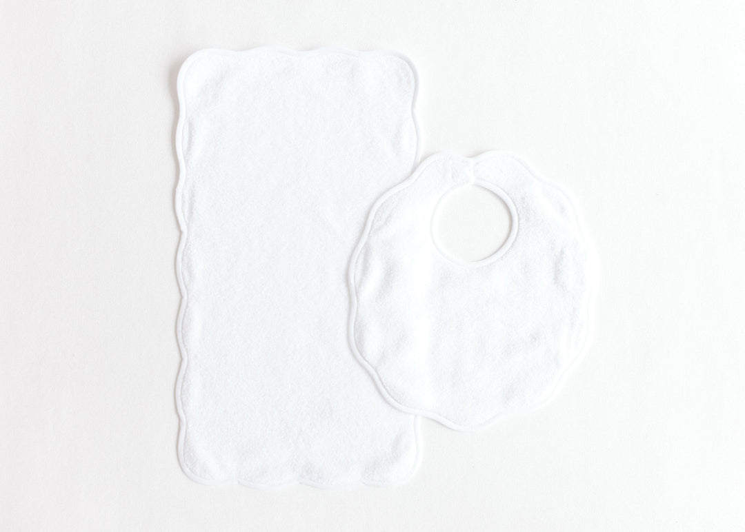Bib & Burp with Scallop Edge
