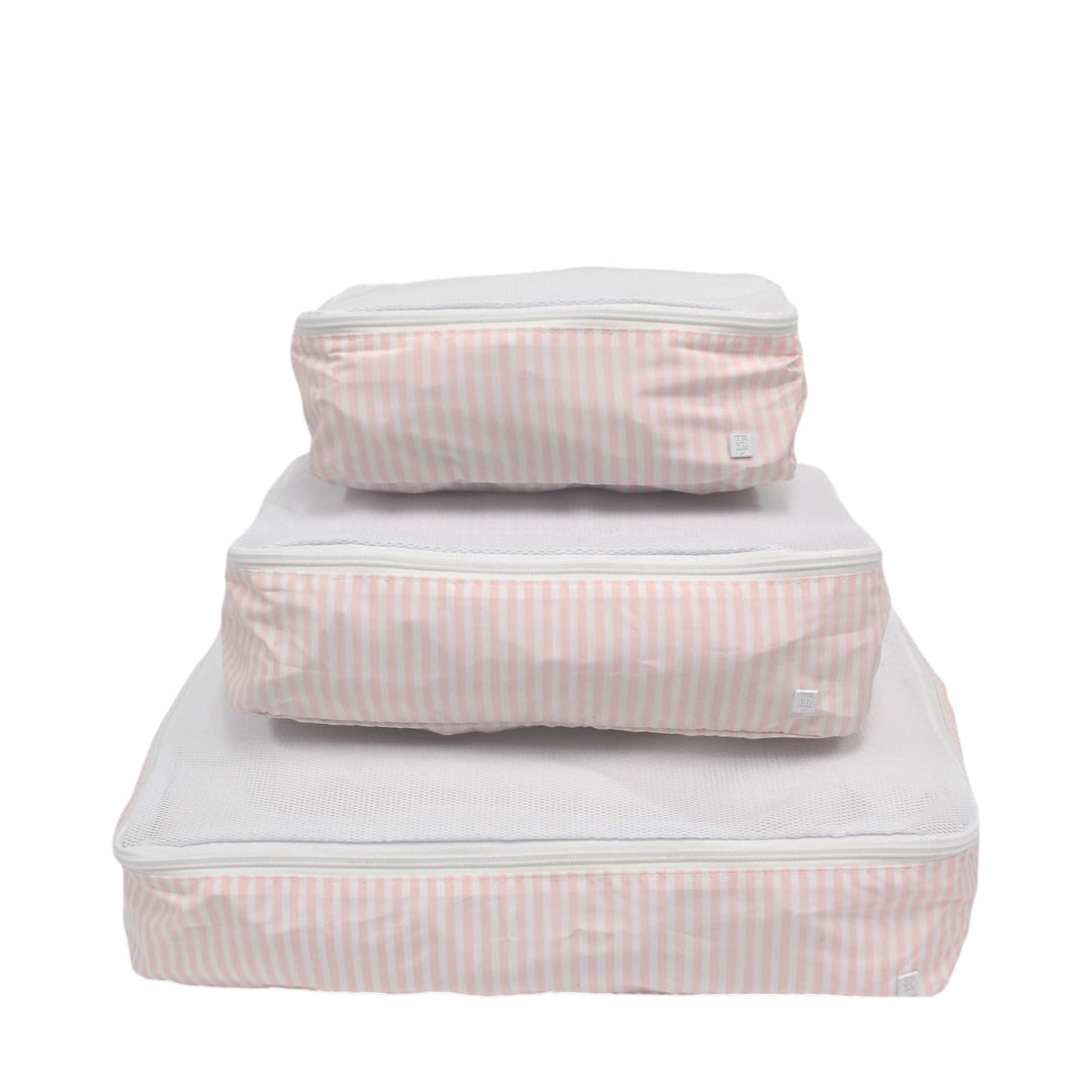 Packing Squad Cubes by TRVL