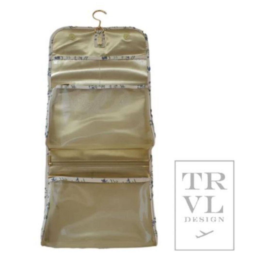 LUXE Hanging Toiletry case PROVENCE by TRVL