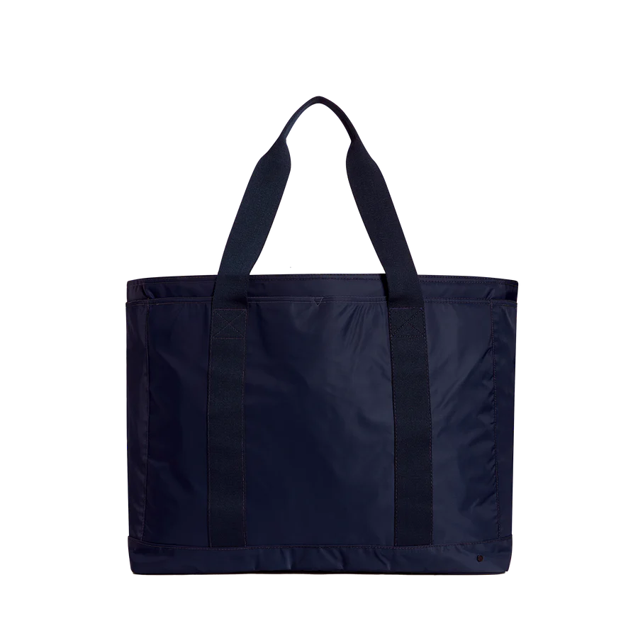 Wellington Weekender XL Tote - Thumbnail 2
