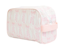 Apple of My Isla Dopp Kits