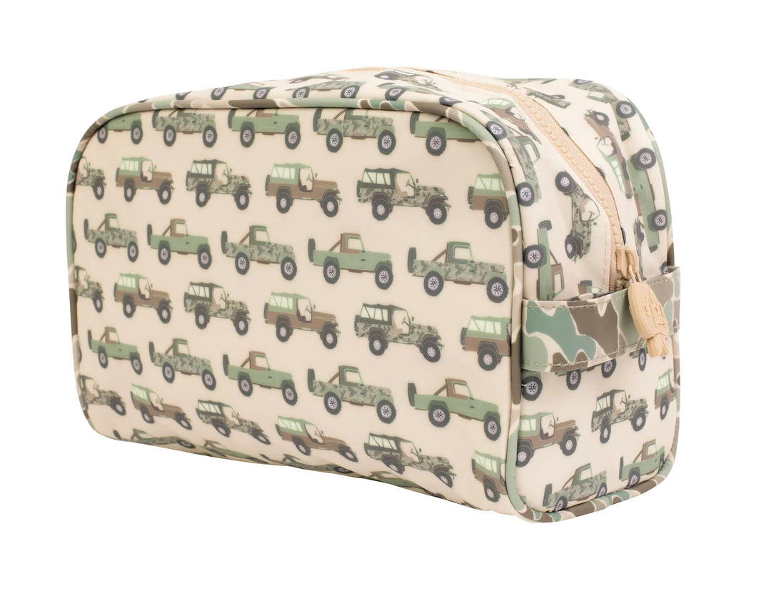 Apple of My Isla Dopp Kits