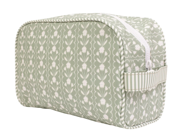 Apple of My Isla Dopp Kits