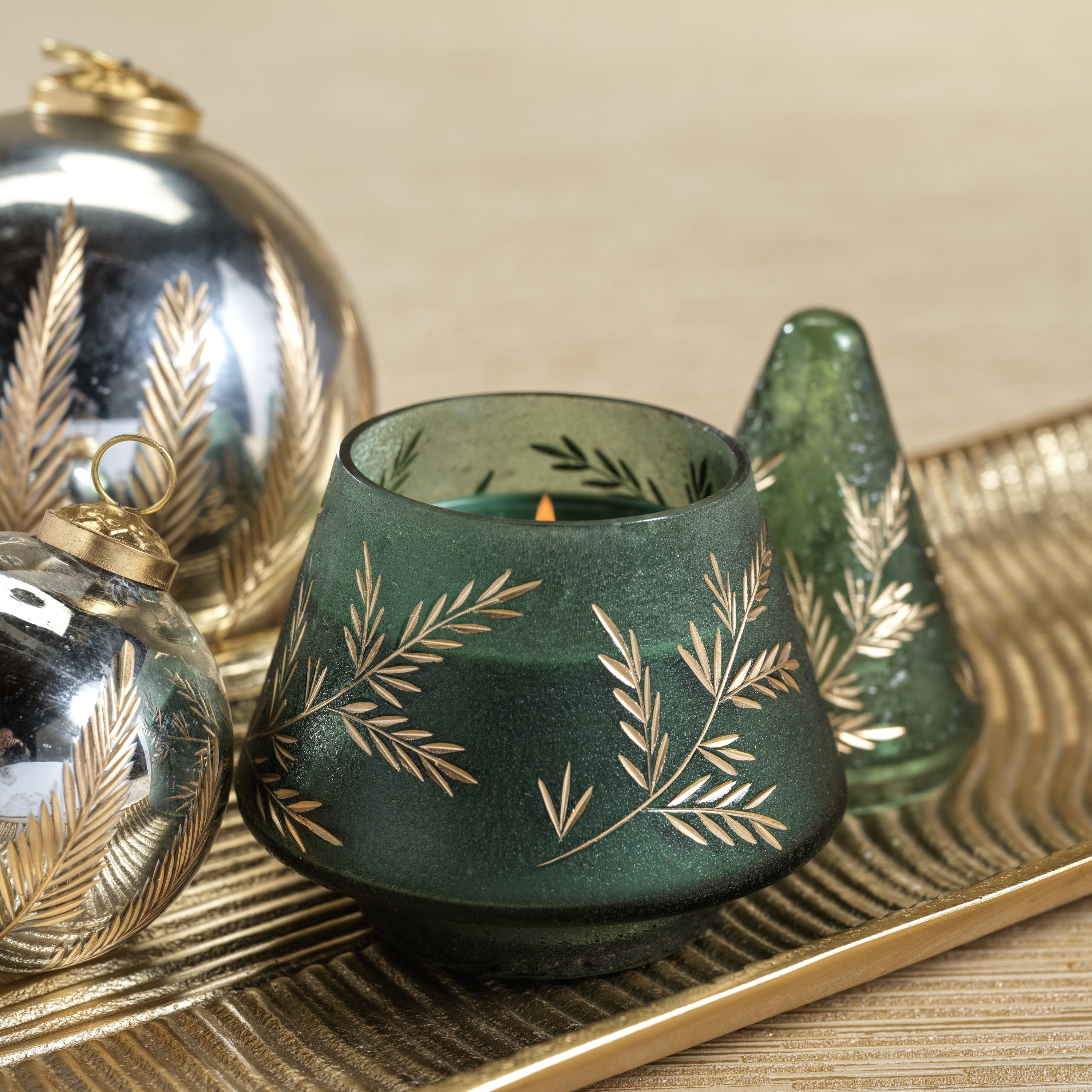 Gilded Leaf Vintage Glass Tree Shaped Jar Candle - Thumbnail 3