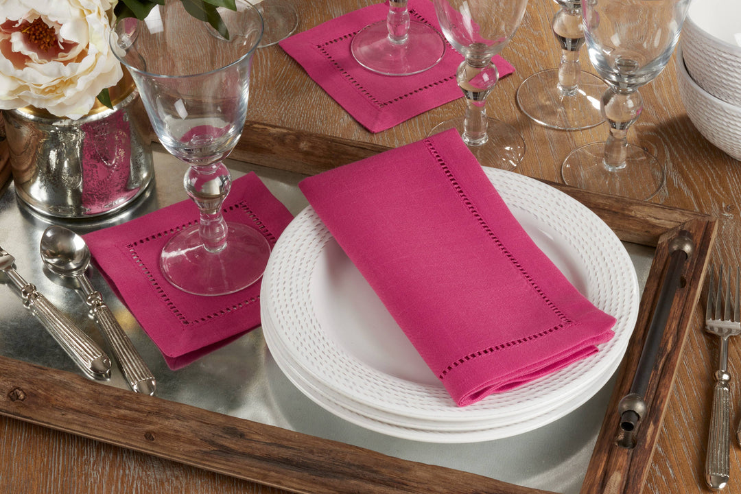 Cocktail Napkin With Hemstitch Border: Ivory / 6" set of 4