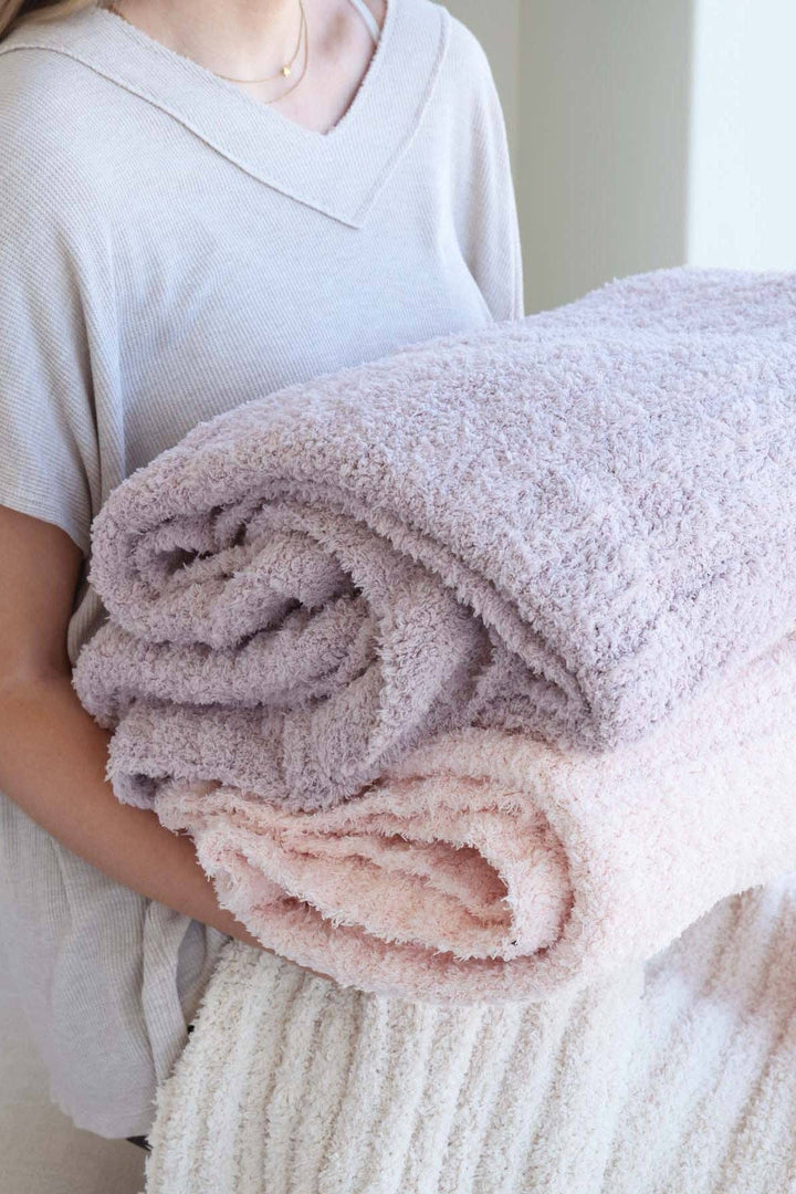 CuddleLane™ Luxe Blankets | (72" x 48") / Ivory