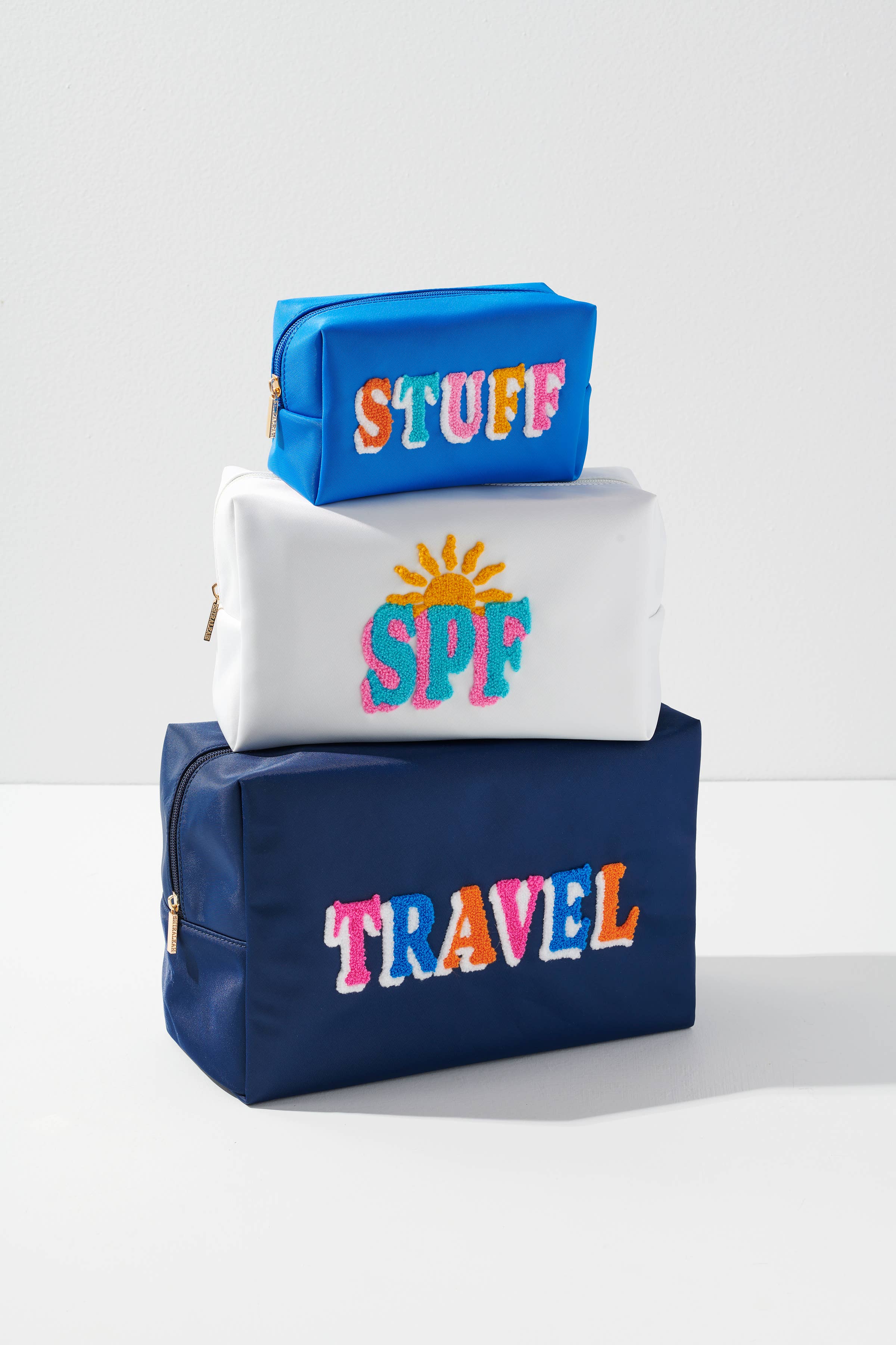 "Travel" Oversized Zip Pouch - Thumbnail 3