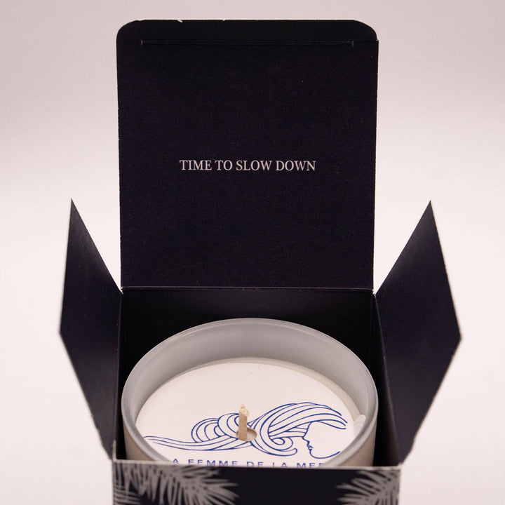 BLUE WINTER CANDLE "Time to slow down"