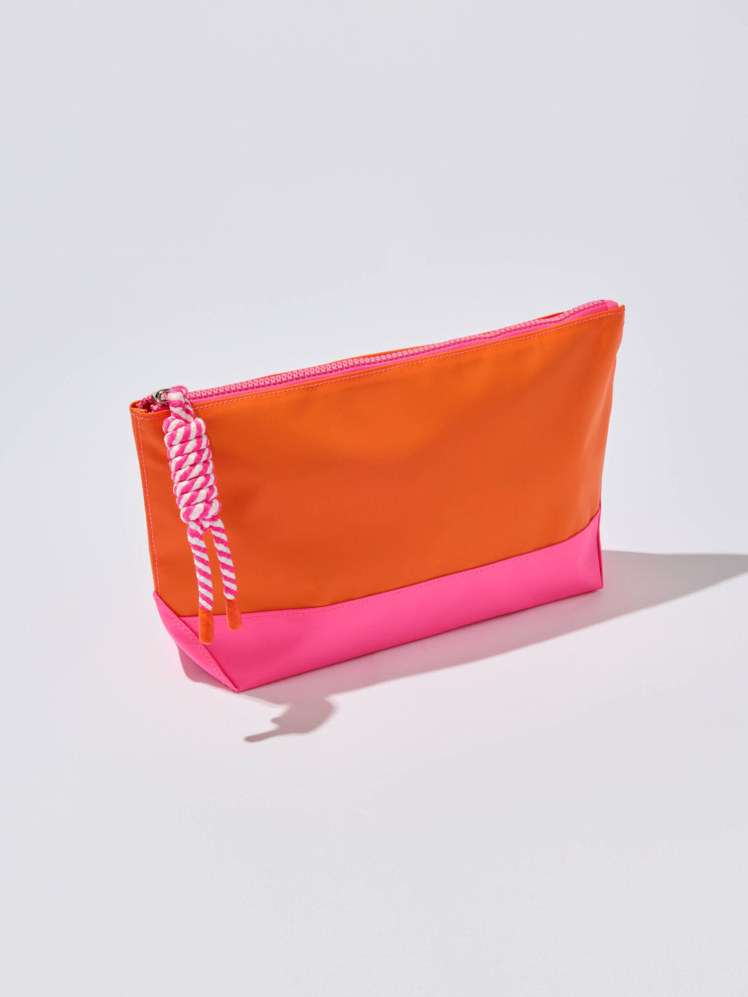 PORT WATER RESISTANT ZIP POUCH: WHITE